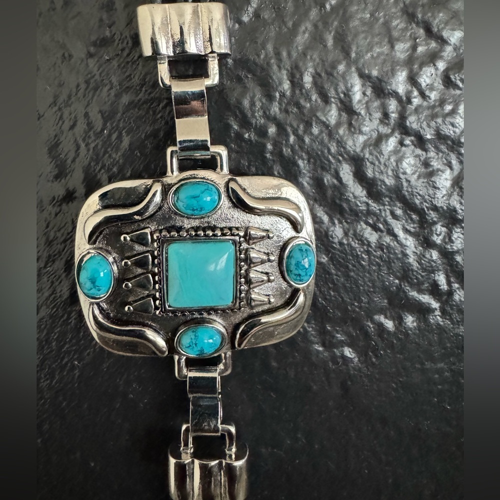 Turquoise stone, silver and black adjustable belt 39”